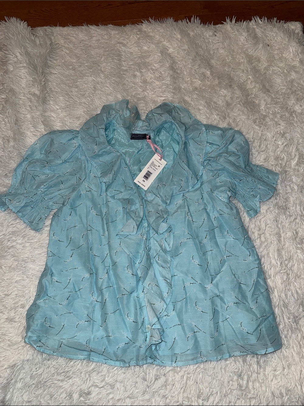 Gorgeous Vineyard Vines blouse XS